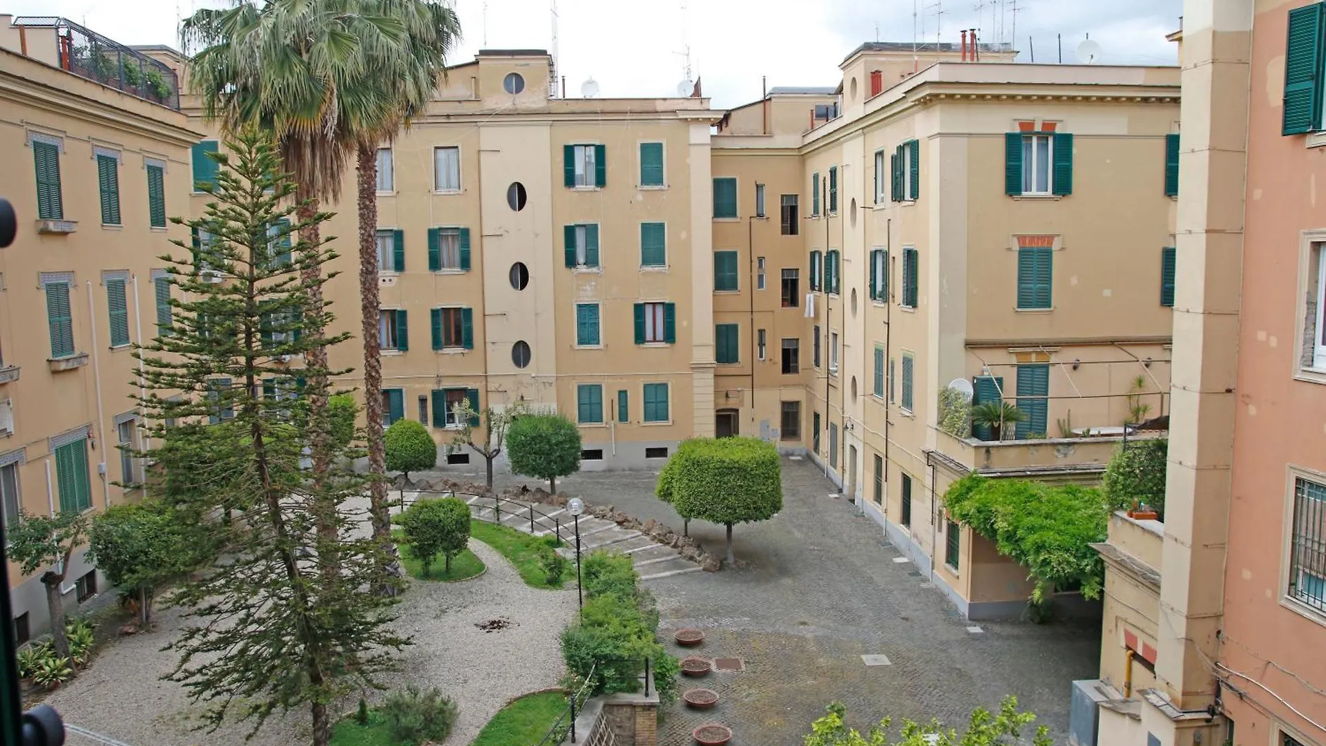 Valerio'S House Apartment Rome Italy